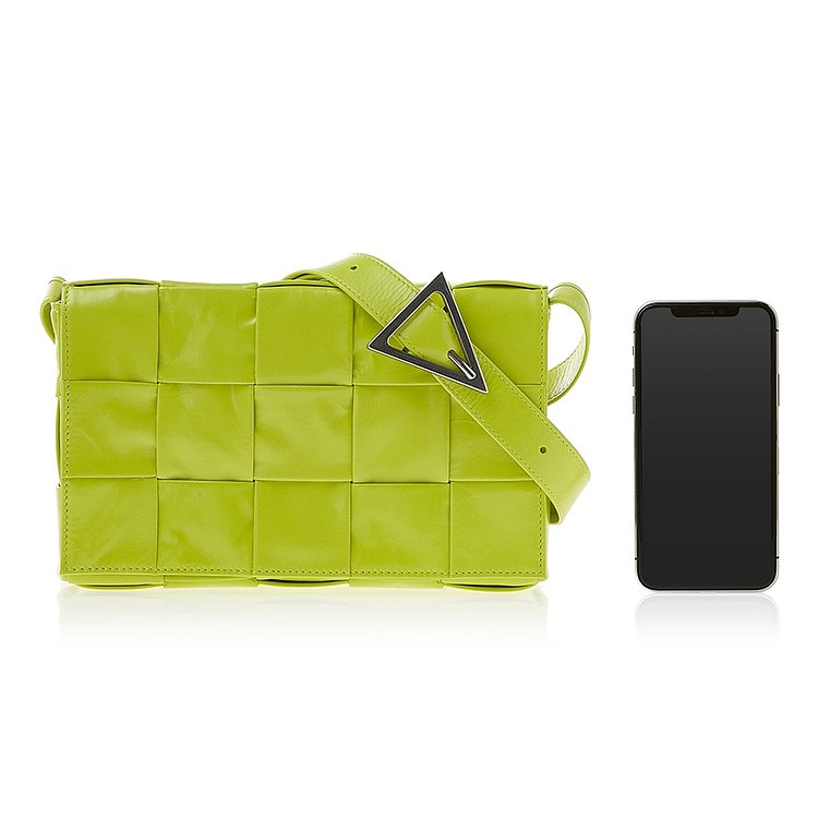 BOTTEGA VENETA(보테가베네타) [보테가베네타] 스몰 카세트백 667298 VCQ71 7301 | 신세계V