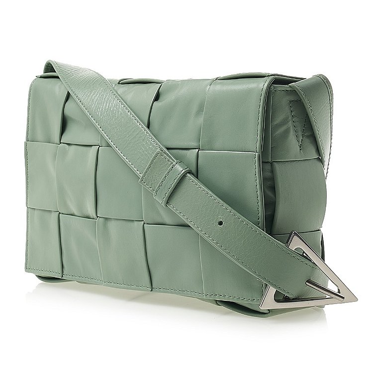 BOTTEGA VENETA(보테가베네타) [보테가베네타] 인트레치아토 카세트백 667298 VCQ71 3402 | 신세계V