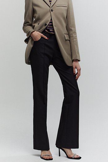 L`H.A.S STRETCH KICK FLARE PANTS_BLACK | 신세계V