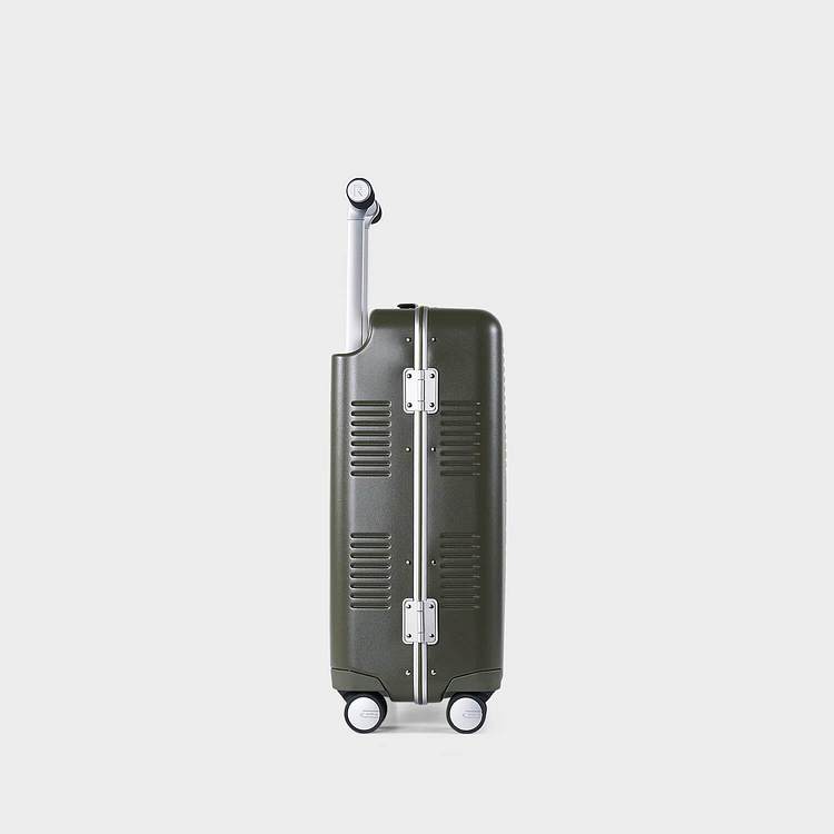 LIFE ARCHIVE (종료)(라이프 아카이브) [LIFE x RAWROW] LIFExR TRUNK HARDSHELL 37L ...