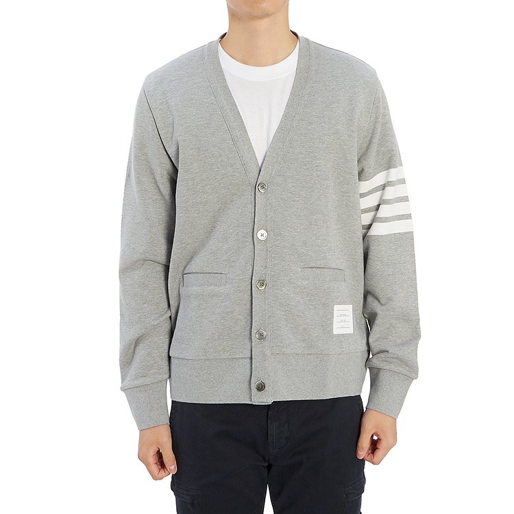 THOM BROWNE(톰브라운) 톰브라운 남성 사선 완장 가디건 MJT167A 00535 055 | 신세계V