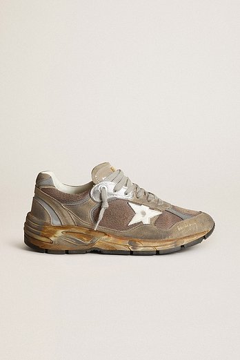 GOLDEN GOOSE KOREA [공식 스토어] 골든구스  남성 러닝 대드 스타 GMF00199 F003271 81751 | 신세계V