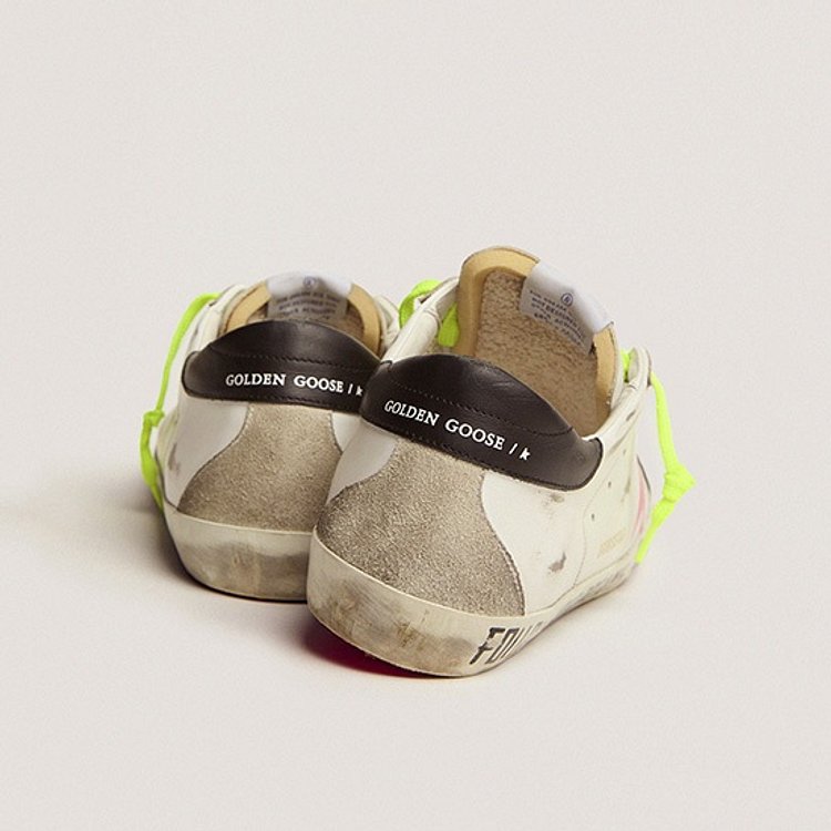 GOLDEN GOOSE KOREA(골든구스) [공식 스토어] 골든구스 남성 슈퍼스타 GMF00102 F001809 10704 ...