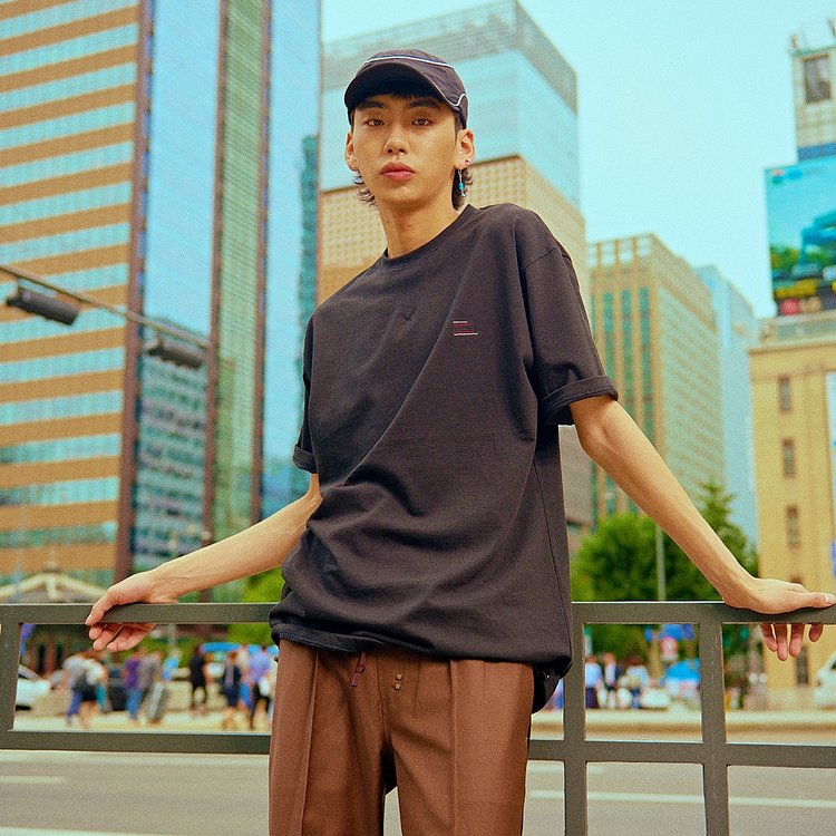 SEWING BOUNDARIES (종료)(소윙바운더리스) [소윙바운더리스] SWBD X BIGISSUE LOGO T-SHIRT ...