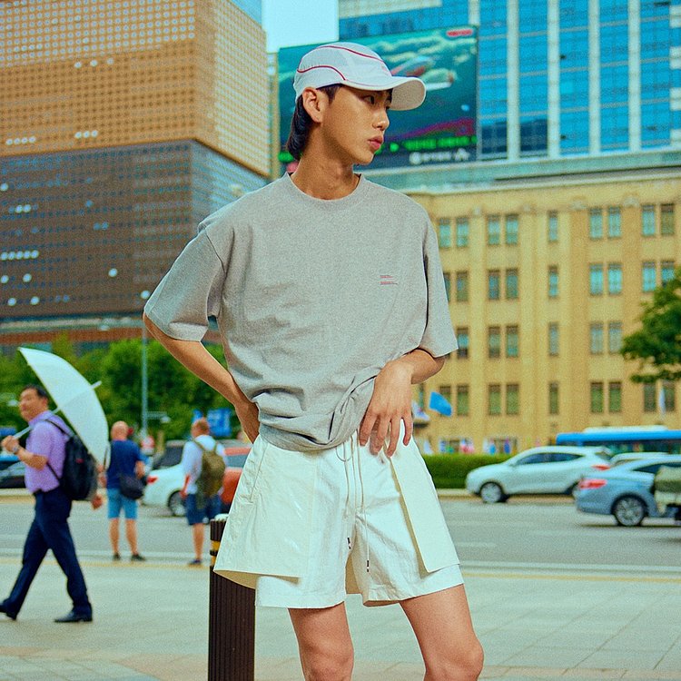 SEWING BOUNDARIES(소윙바운더리스) [소윙바운더리스] SWBD X BIGISSUE LINE CAP WHITE | 신세계V