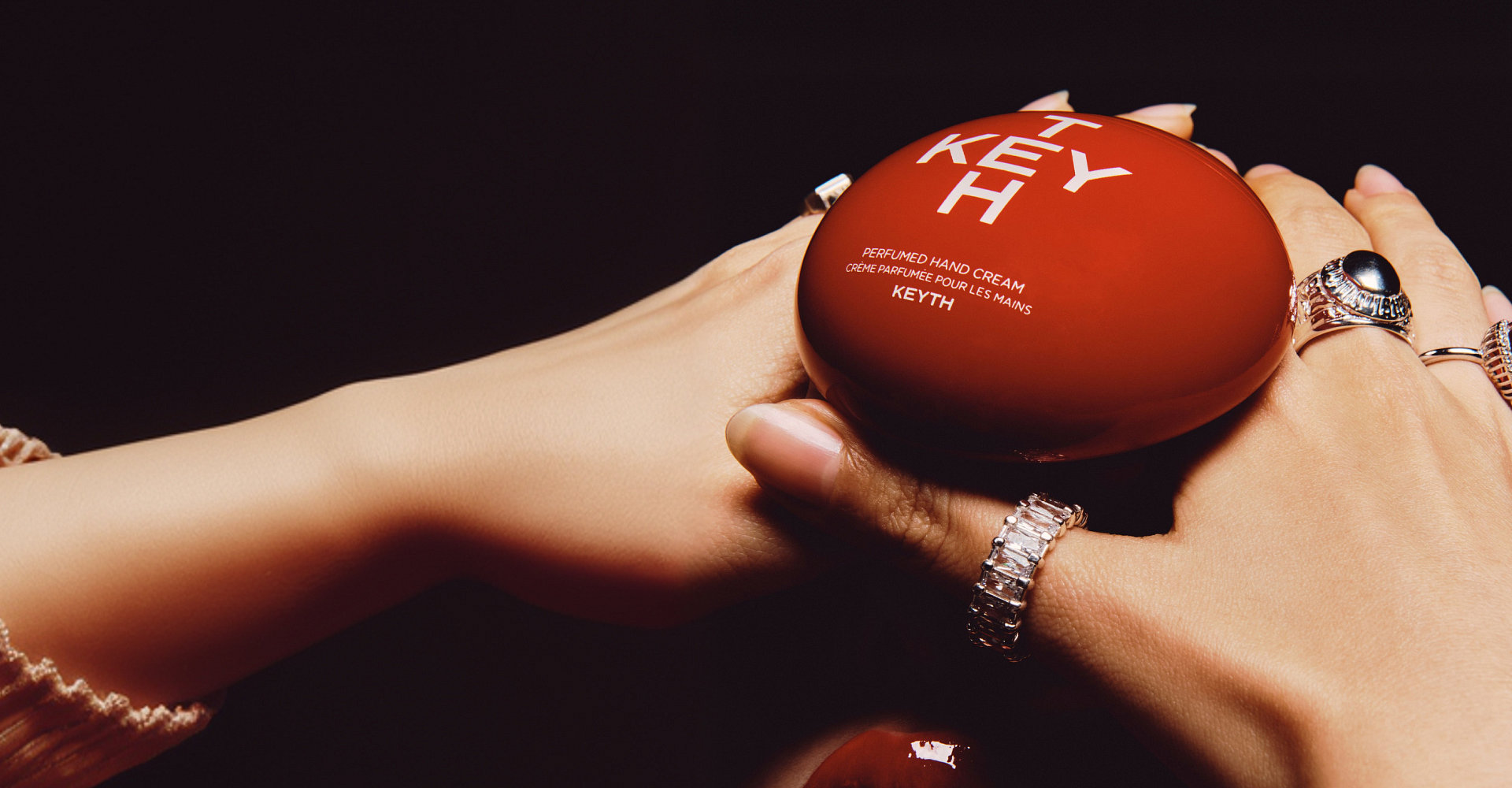 소유하고 싶은 가치디자인 뷰티 오브제