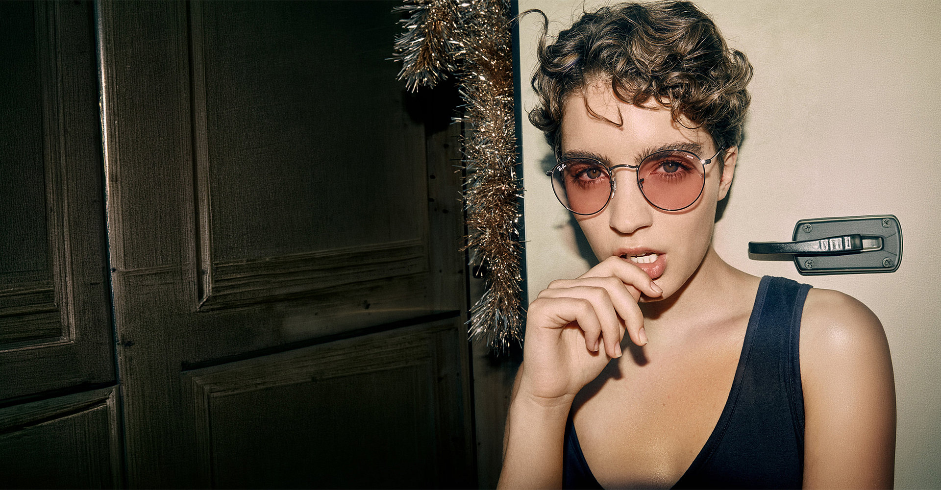 봄 햇살을 선명하게만나는 아이웨어