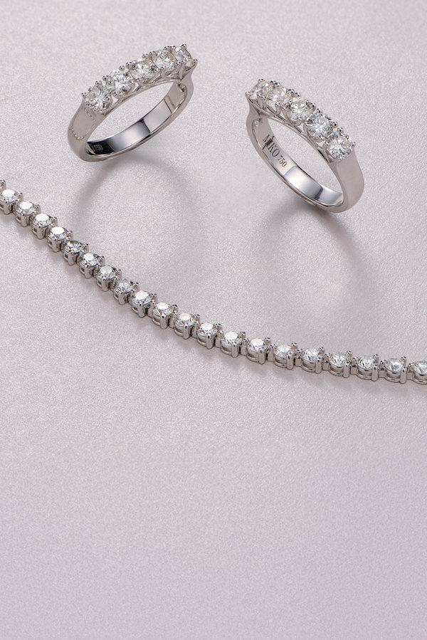 영원을 약속하는숭고한 반짝임