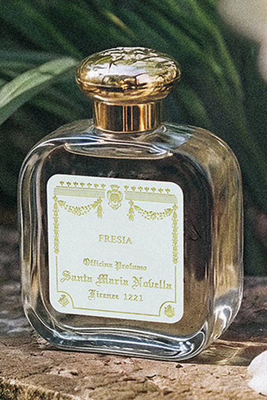 EAU DE \nCOLOGNE