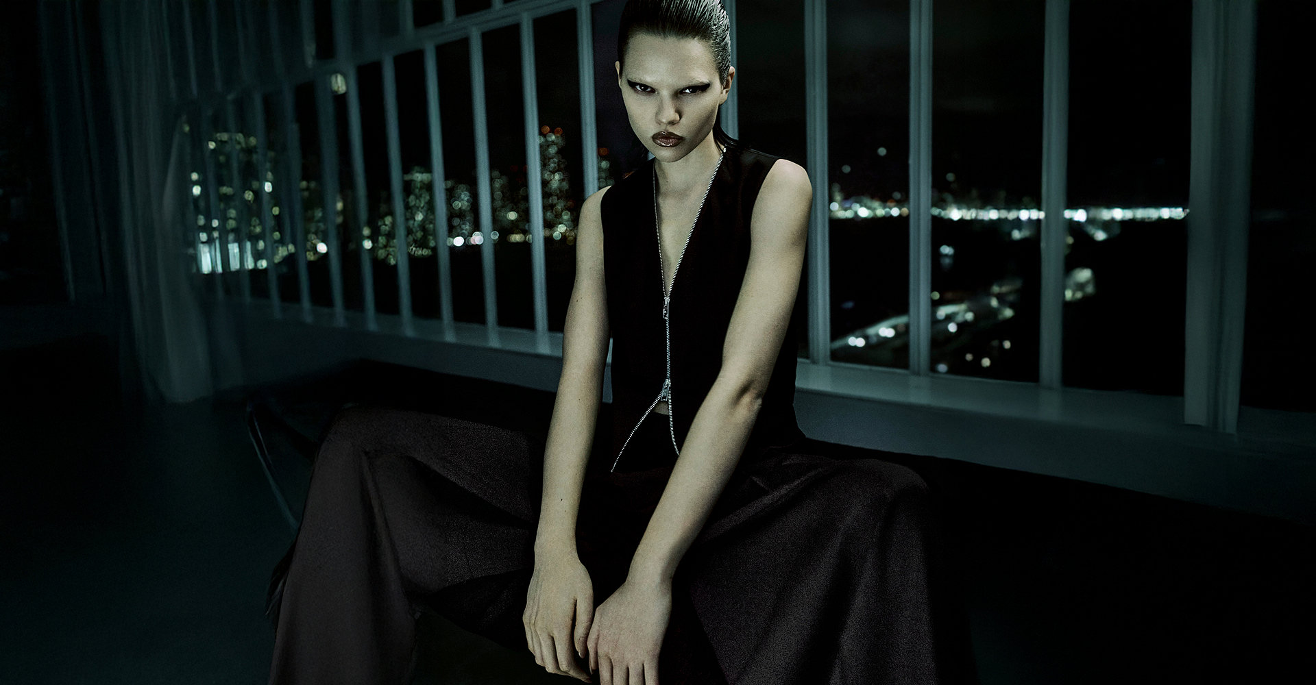 URBAN\nMODERN LUXURY