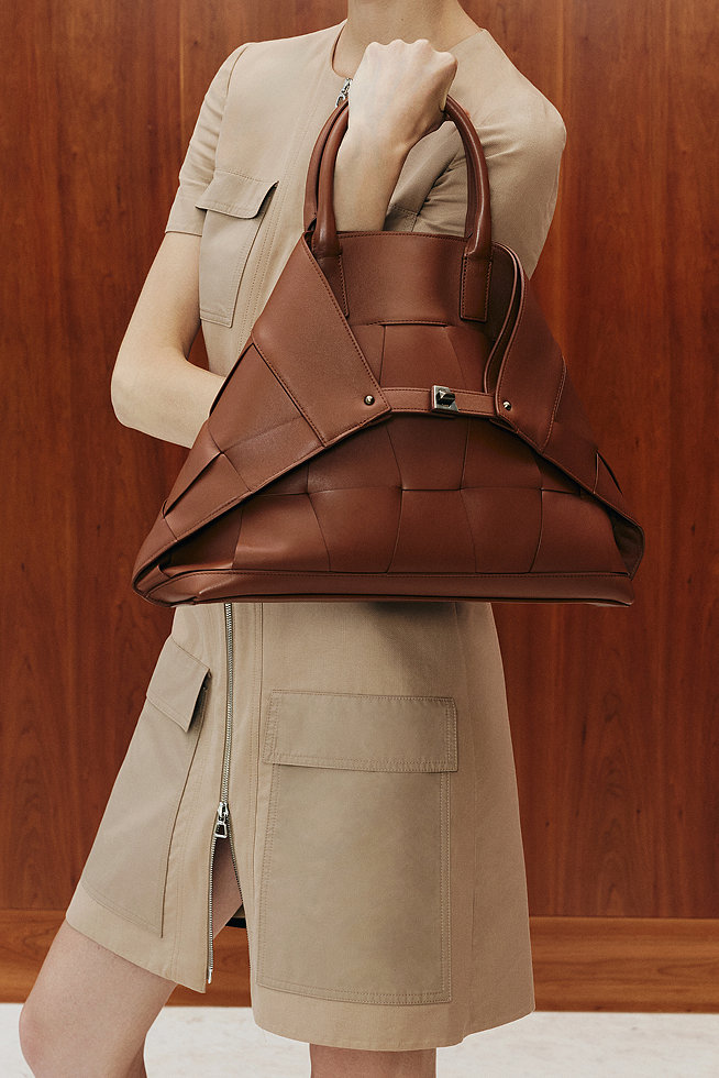 HANDBAGS