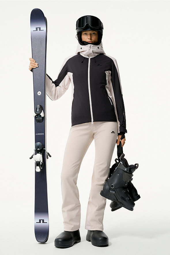 SKI