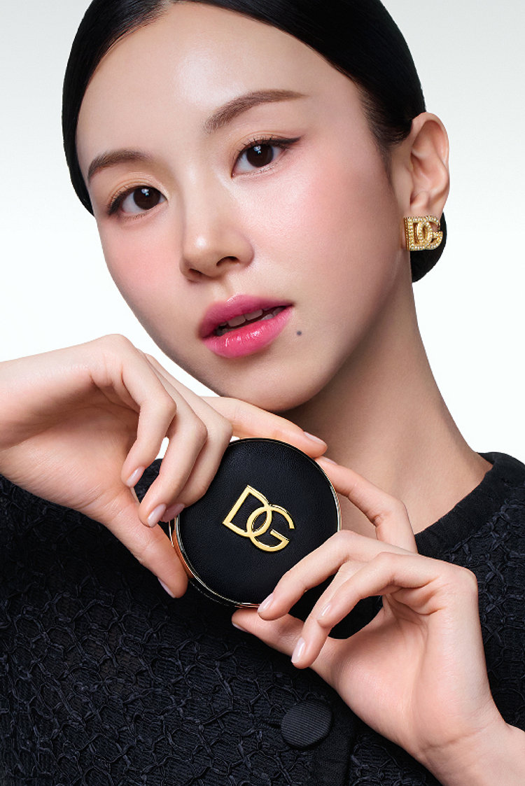 FACE MAKEUP