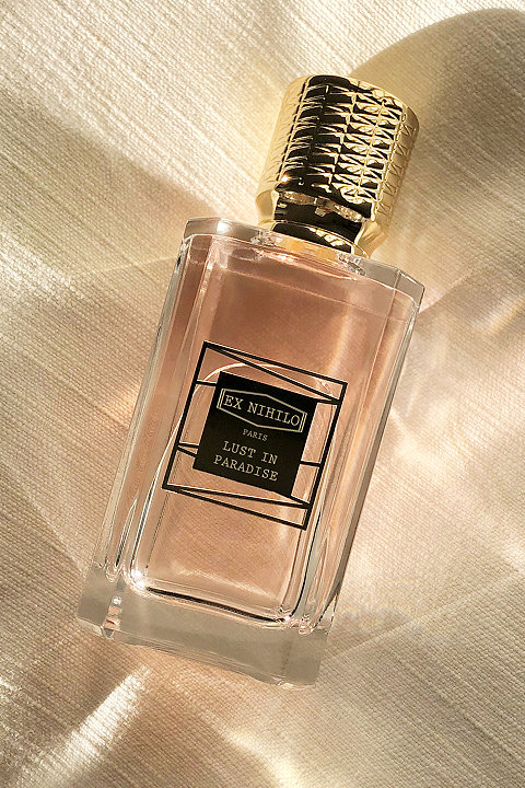 PERFUME