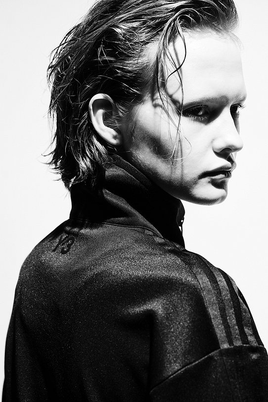 YOHJI YAMAMOTO \nY-3 KURO