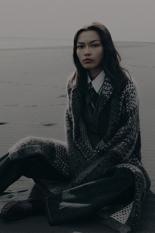 DAZZLING TARTAN\nKNITWEAR