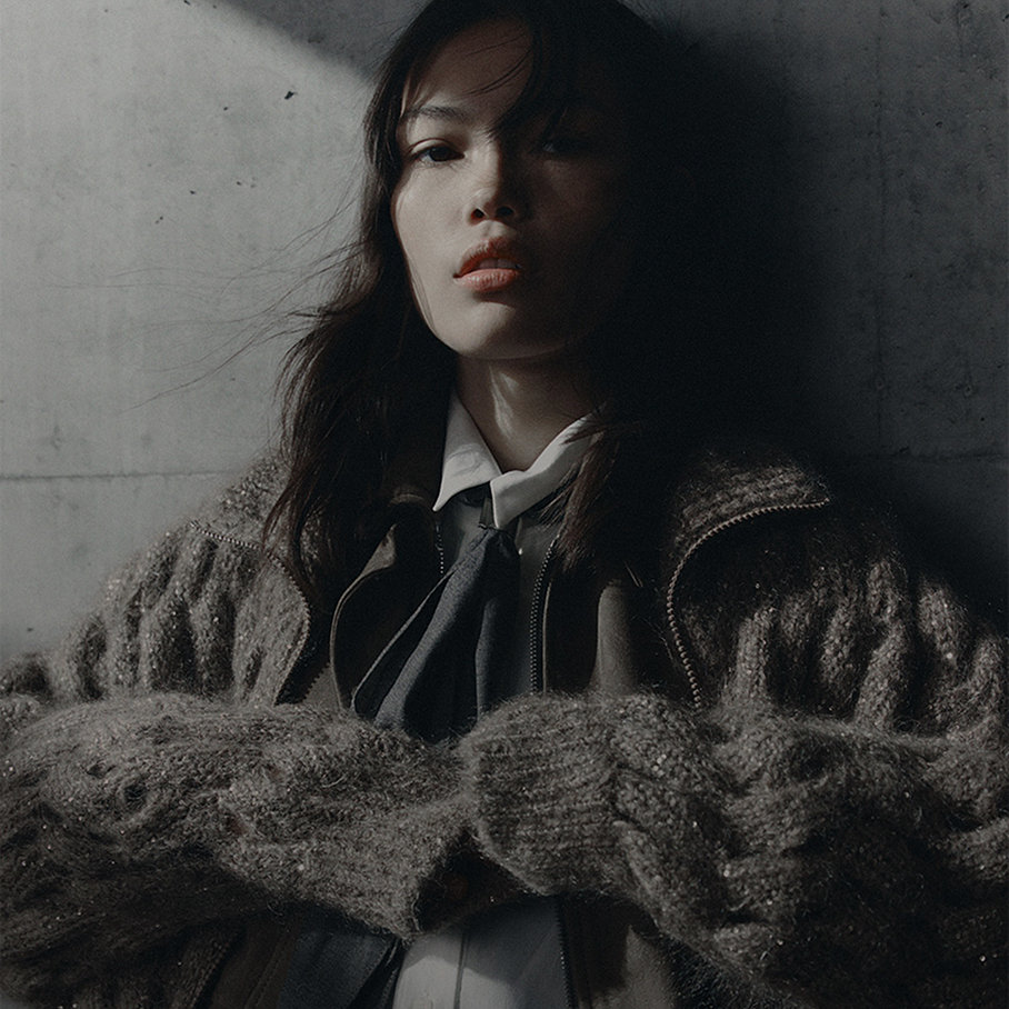 WOMEN’S\nKNITWEAR