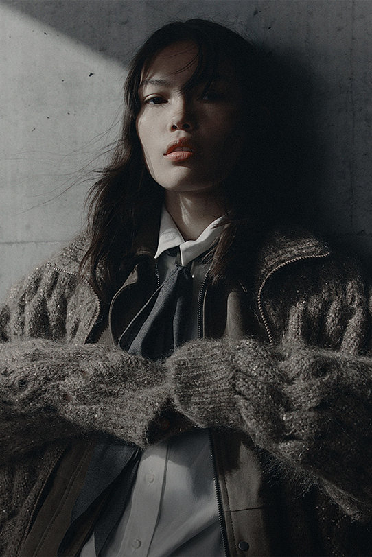 WOMEN’S\nKNITWEAR
