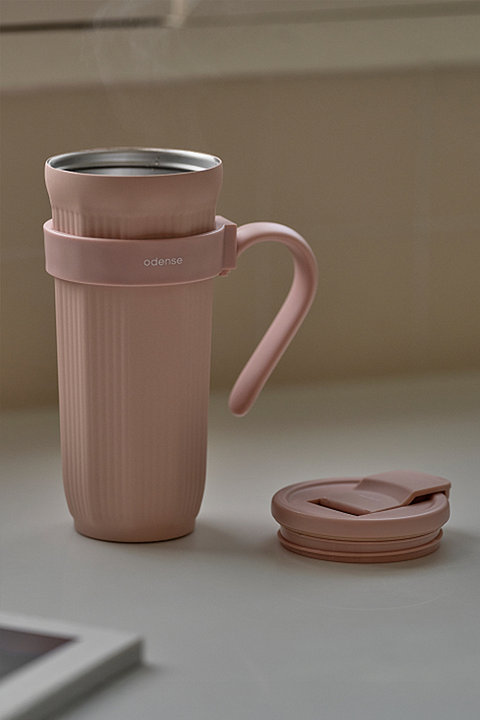 CUP &\n TUMBLER