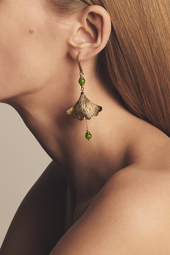EARRING