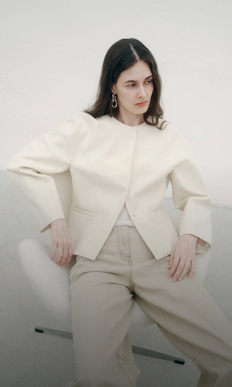 즐거운 변주가 담긴\n지컷의 스타일