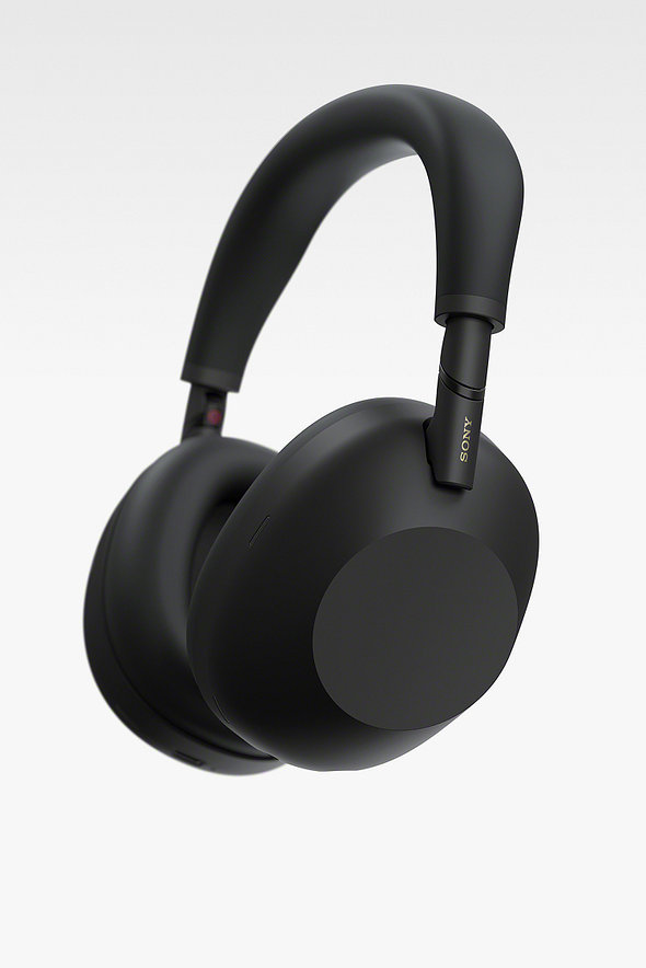 HEADPHONE &\n EARPHONE