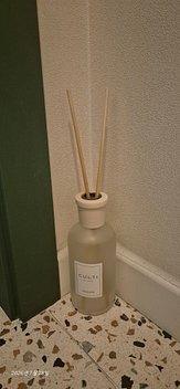 input_image_105714060.jpg