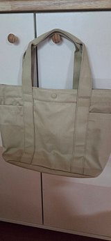 input_image_416582094.jpg