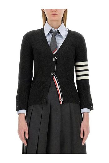 THOM BROWNE 26FW 톰브라운 클래식 캐시미어 4바 브이넥 가디건 FKC001A 00011 025 DGRAY DOM | 신세계V