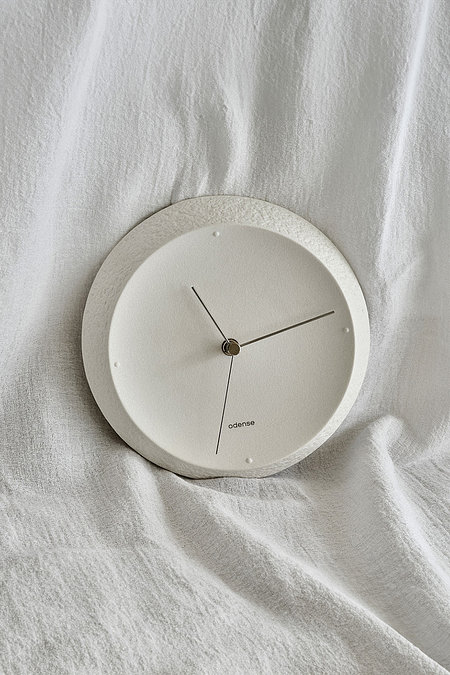ODENSE 오덴세 에스카 세라믹 라운드 벽시계 | 신세계V