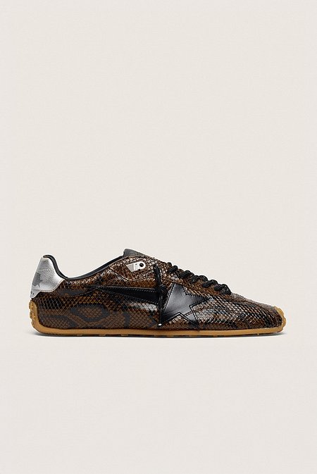 GOLDEN GOOSE KOREA [공식 스토어] 골든구스  남성 마라톤 스피드 GMF00892 F007837 55599 | 신세계V