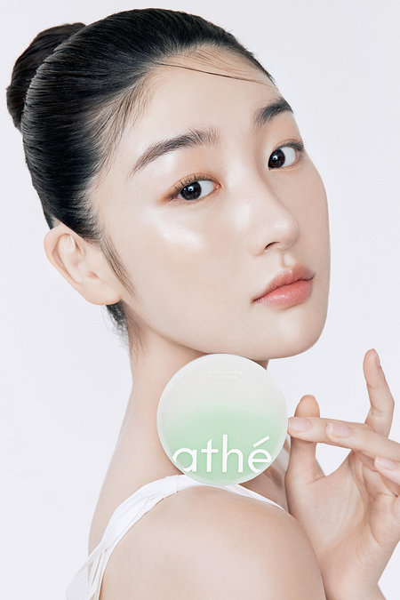 ATHE' 아떼 비건 릴리프 라이팅 톤업 선 쿠션 SPF50+PA++++ 택 1 | 신세계V