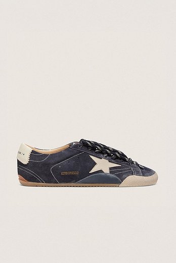 GOLDEN GOOSE KOREA [공식 스토어] 골든구스  여성 트루스타 GWF00922 F008370 51103 | 신세계V