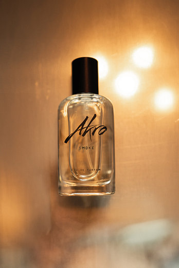 AKRO [아크로] 스모크 EDP 30ML | 신세계V