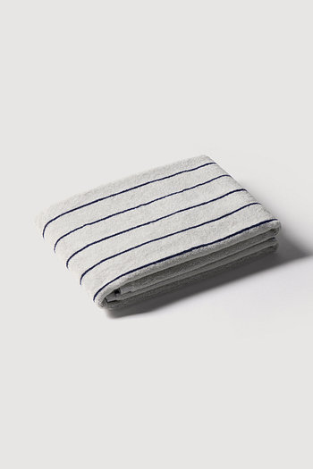 부드러운 뱀부 블렌디드 배스타월 70x140cm 네이비 상품이미지