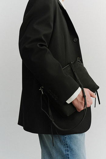 DUNST 2-WAY SOFT TOUCH SUEDE BAG BLACK_M_UDBA6E207BK | 신세계V
