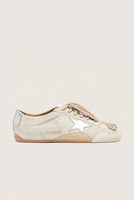 GOLDEN GOOSE KOREA [공식 스토어] 골든구스  여성 트루스타 GWF00922 F008435 60678 | 신세계V