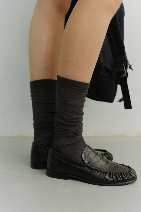 DUNST SHEER KNEE SOCKS CHARCOAL GREY_UDSS6E201CG | 신세계V