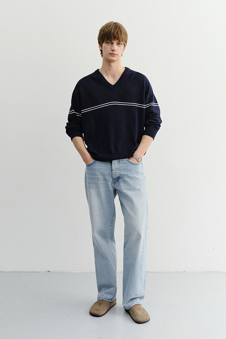 DUNST UNISEX V-NECK STRIPED SWEATER NAVY_M_UDSW6B124N2 | 신세계V