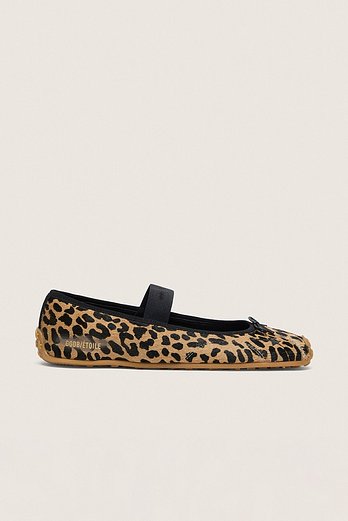 GOLDEN GOOSE KOREA [공식 스토어] 골든구스  여성 에뚜알 GWF01083 F008773 55671 | 신세계V