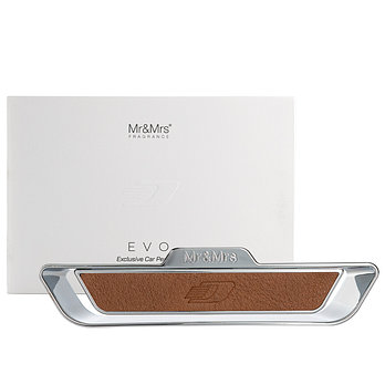 Mr&Mrs FRAGRANCE 미스터앤미세스 차량용방향제 에보 브라운레더 크롬실버 | 신세계V