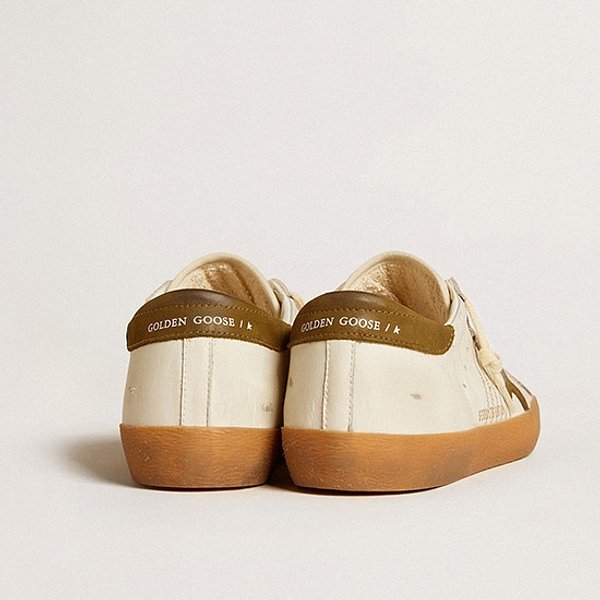 GOLDEN GOOSE KOREA(골든구스) [공식 스토어] 골든구스 남성 슈퍼스타 GMF00101 F006623 10594 ...