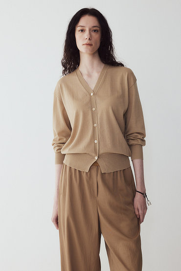 DELLA LANA(델라라나) 썸머 울 브이넥 가디건 | 신세계V