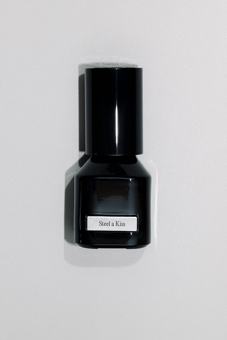 스틸 어 키스 오 드 퍼퓸 50ml