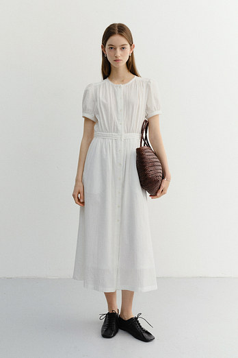 DUNST MAXI SHIRRING HALF SLEEVE DRESS IVORY_UDDR6B221IV | 신세계V