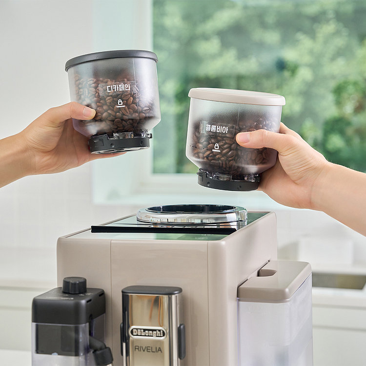 [유부림 공동구매] 전자동 커피머신 리벨리아 베이지 KREXAM440.55.BG+DLSC302+원두250g
