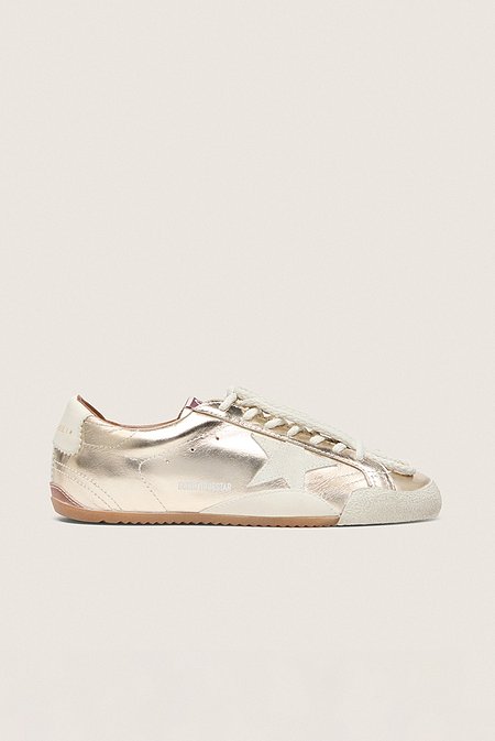 GOLDEN GOOSE KOREA [공식 스토어] 골든구스  여성 트루스타 GWF00922 F008630 82241 | 신세계V