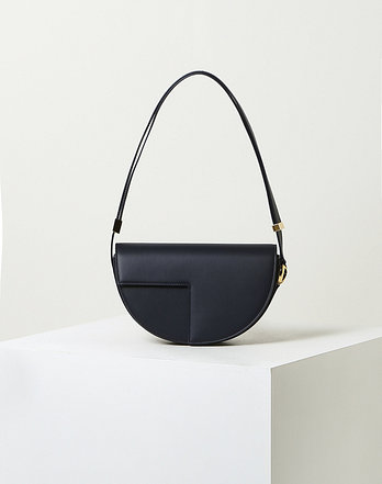 PATOU 빠투 네이비 단색 소가죽 숄더백  (TUBA5E071N3) | 신세계V