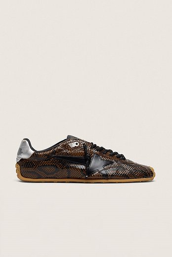 GOLDEN GOOSE KOREA [공식 스토어] 골든구스  여성 마라톤 스피드 GWF00892 F007837 55599 | 신세계V