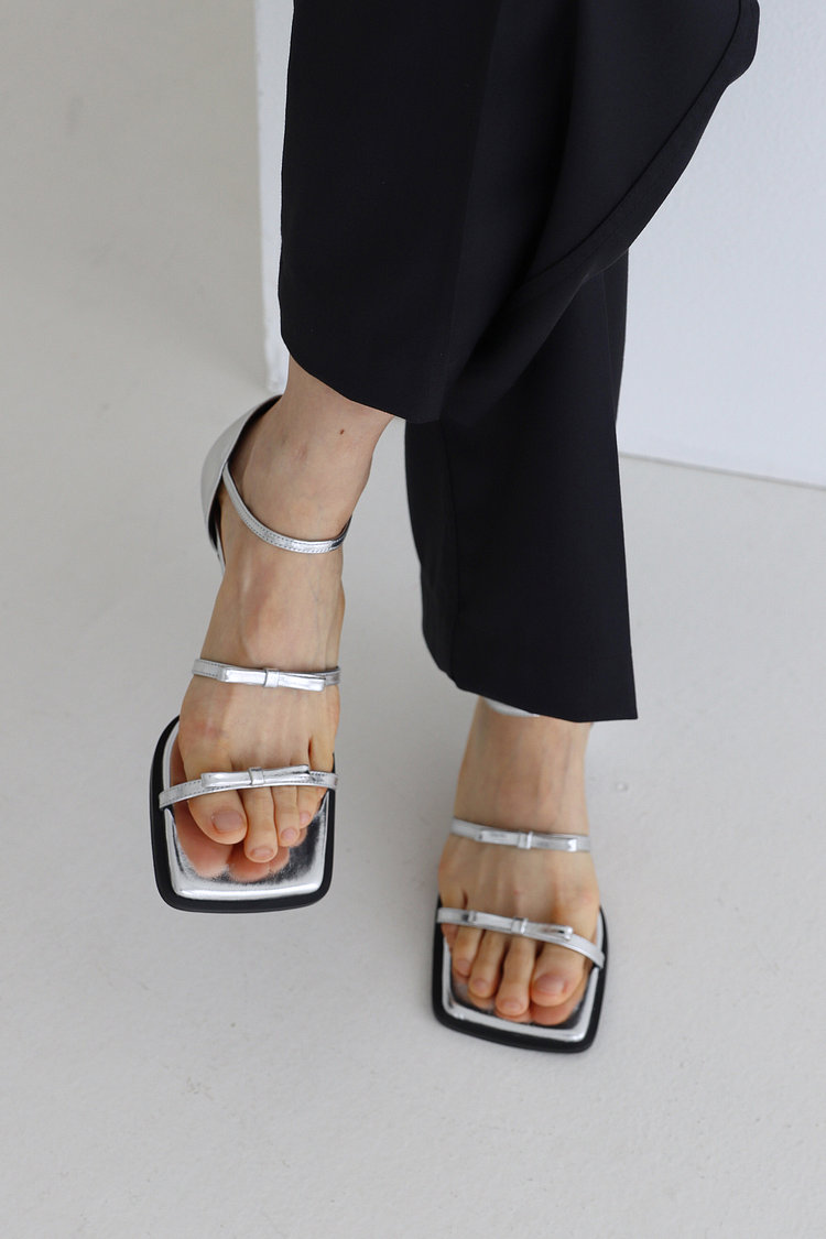 MOLPIN(몰핀) ribbon sandal_23097_silver | 신세계V